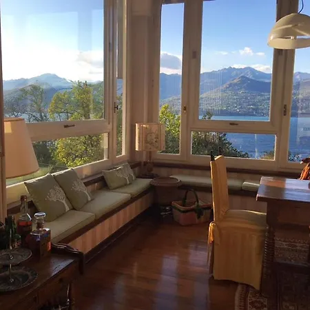 Laveno-mombello Sleeps 8 Pool Wifi *