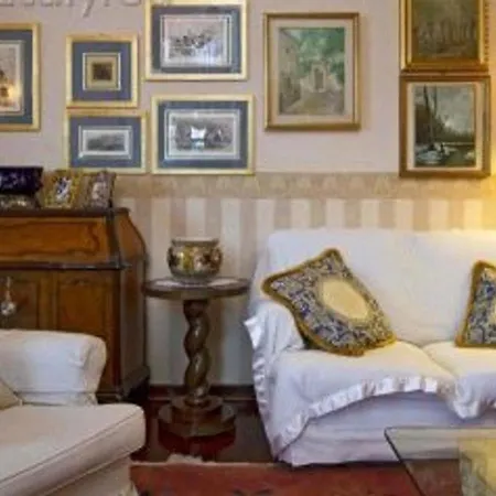 Laveno-mombello Sleeps 8 Pool Wifi Villa *